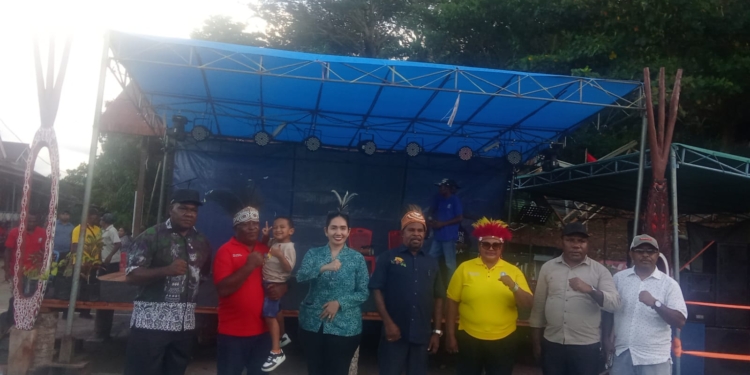 Kurangnya Pengunjung di Festival Sejuta Hiloy, Ondoafi Berharap Kedepan Lebih Baik dan Meriah
