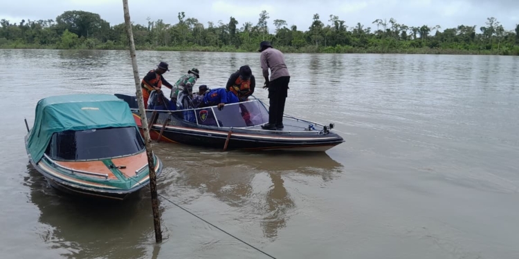 Update Informasi H.2. Operasi SAR Perahu Ketinting Terbalik dan Tenggelam di Asmat