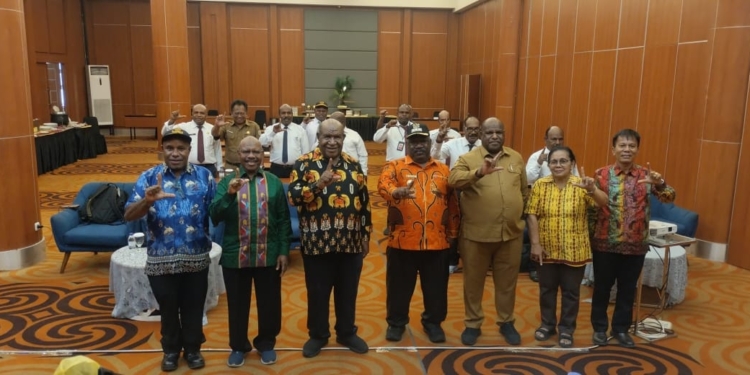 Bupati Lanny Jaya Buka Uji Kompetensi dan Evaluasi Kinerja Pejabat Tinggi