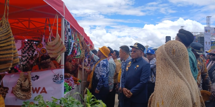 Bupati Puncak Elvis Tabuni Apresiasi Hut ke 29 Kabupaten Paniai: Mari Bersama Membangun Daerah
