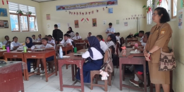 Kemendikdasmen Lakukan Monev Terkait MBG di SMPN 9 Jayapura