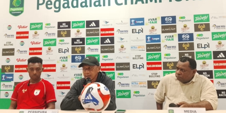 Pelatih Kepala Persipura Jayapura, Rahmad Darmawan, Memastikan timnya Dalam Kondisi Siap Tempur