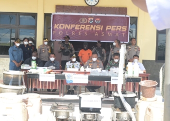Polres Asmat Bongkar Kasus Produksi Miras Lokal Jenis Sopi Kaki Anjing