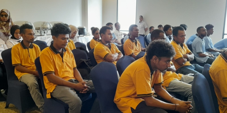 Ciptakan Lapangan Kerja Baru, 40 Anak Papua Ikut Pelatihan Jadi Montir Mobil dan Motor