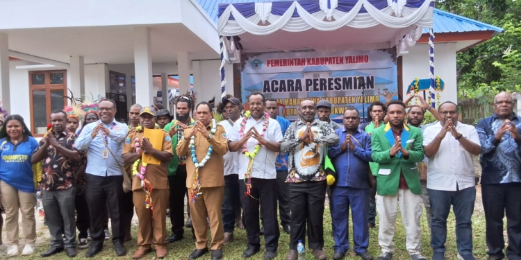 Bupati Yalimo Resmikan Asrama Mahasiswa di Manokwari, Tegaskan Komitmen Pemerintah terhadap Pendidikan