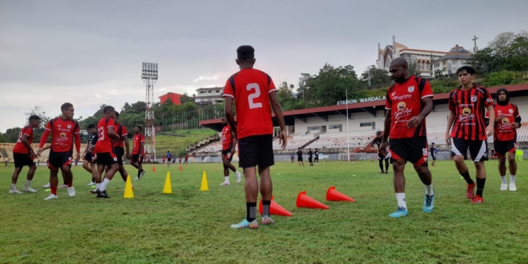 RD:  Menuju Maguharjo Sleman, Persipura Bawa 23 Pemain Termasuk Arthur dan Ramai