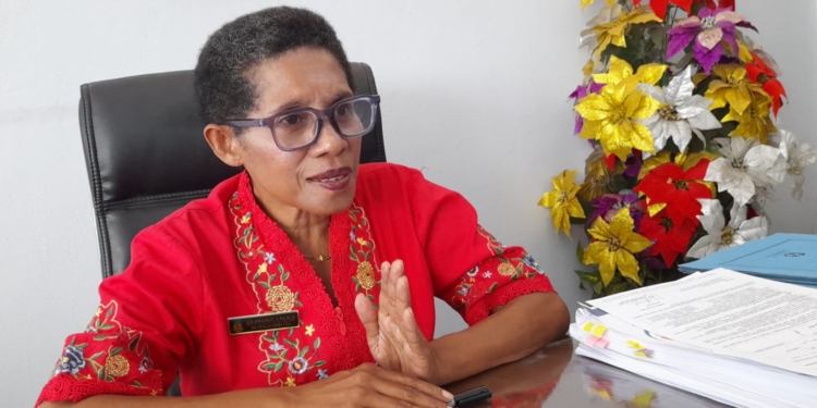 Plt Kepsek SMAN 2 Jayapura: Anak Didik Harus Terus Belajar Ibarat HP Perlu di Cas