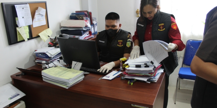 7 Orang Diperiksa Penyidik Kejari Jayawijaya Terkait Proyek Jalan Lingkar di Kantor Bupati Jayawijaya