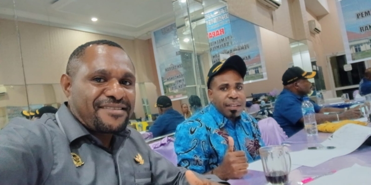 Ketua Komisi C Minta Dinas Pendidikan Evaluasi Terhadap Rekrutmen Program Siswa Genius di Intan Jaya