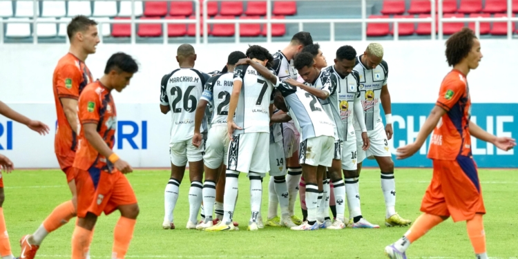 Bertandang di Kendal Tornado, Persipura Gagal Curi Point