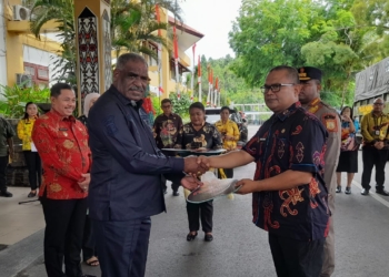 Serahkan Kendaraan Operasional LPJU, Walikota: Gunakan Bagi Pekerjaan Dinas