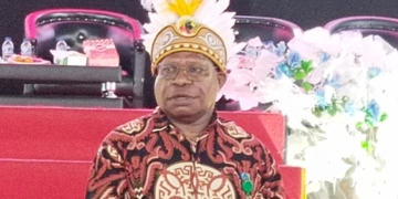 BEM Uncen Gelar Seminar Nasional, Wakil Direktur RS Dian Harapan Aloysius Giyai Minta Prioritaskan Pendidikan dan Kesehatan