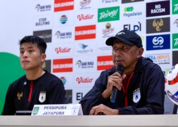 Lawan Persela Lamongan, RD Semua Pemain Dalam Kondisi Siap Tempur Kecuali Ian Kabes