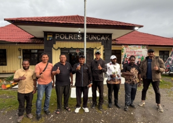 Natal Kedua, Bupati Puncak Elvis Tabuni Kunjungi Polres, Simbol Sinergi Pemerintah dan TNI/Polri