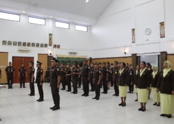 Asisten Tindak Pidana Khusus dan 2 Kajari di Kejati Papua, Resmi Diserahterimakan Kajati Papua