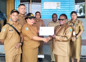 Bagikan STTP ke 874 CPNS, BKPSDM Papua Tengah Tekankan Disiplin dan Inovasi ASN