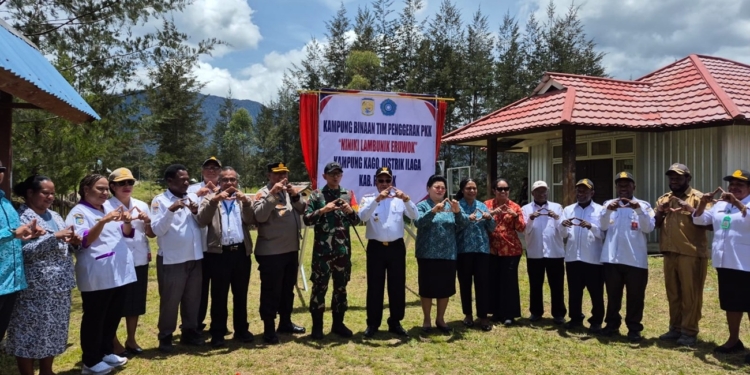 Dari Kampung Kago untuk Puncak: Komitmen TP-PKK Membangun Generasi Sehat, Kuat, dan Bermartabat