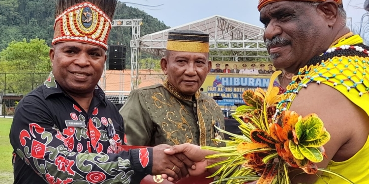 HUT Ke-116 Kota Jayapura Diperingati Khidmat, Wali Kota Abisai Rollo Ajak Warga Jaga Persatuan dan Kebersihan Kota