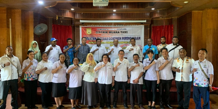 DPMK Jayapura Dampingi Penyusunan Rencana Pembangunan 14 Kampung, 13 APBKam 2026 Sudah Ditetapkan