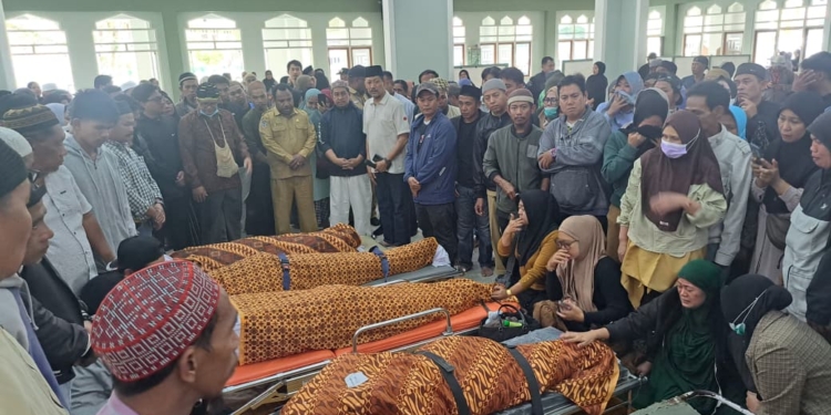 Tragedi Dini Hari di Wamena: 11 Warga Tewas dalam Kebakaran Hebat di Jalan Sulawesi