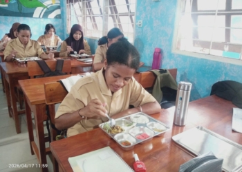 1.193 Siswa SMAN 4 Jayapura Nikmati Program MBG