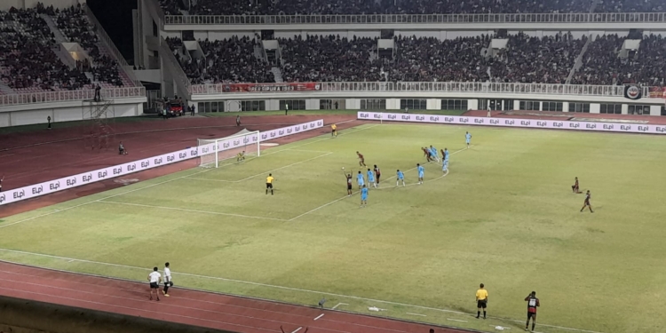Gagal Menang di Kandang, Persipura Tertahan Imbang dan Turun ke Posisi Tiga