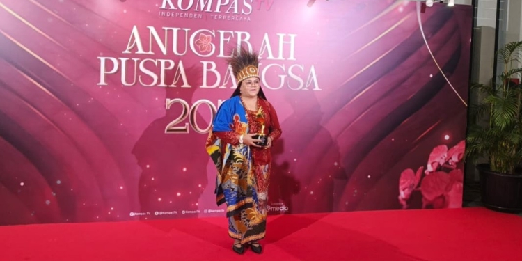 Raih Penghargaan Nasional, Sujatinah Tabuni : “Bukti Perempuan Puncak Mampu Pimpin Perubahan”