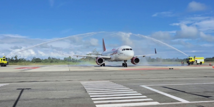 Batik Air Resmi Mendarat di Nabire, Rute Baru Ini Janjikan Lonjakan Konektivitas Papua Tengah