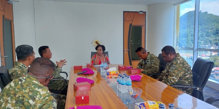 Perkuat Sinergitas Antar Lembaga, Dankodaeral X Jayapura Berkunjung ke MRP