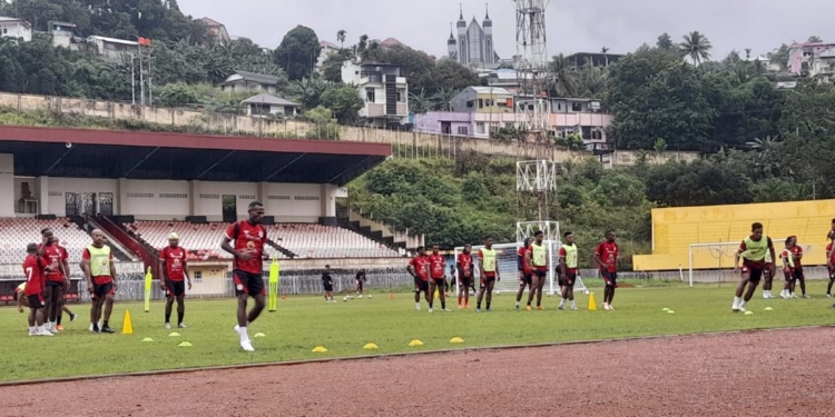RD Tegaskan Persipura Wajib Sapu Bersih Persiku, Meski Nasib Ditentukan PSS vs PSIS