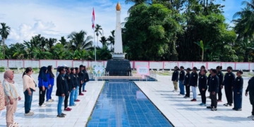 Ziarah ke TMP Nabire, Srikandi Indonesia Gaungkan Persaudaraan dan Nasionalisme