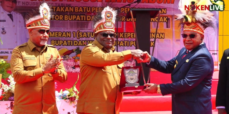 Gubernur Papua Tengah bantu Rp50 miliar pembangunan guest house di Puncak
