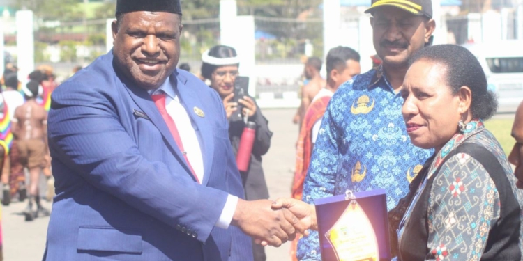 Peringatan Hardiknas di Wamena: Sederhana, tapi Penuh Semangat Majukan Pendidikan