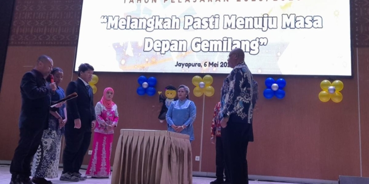 Lulus 100 Persen, Siswa SMAN 4 Jayapura Tembus Universitas di Hongkong dan PTN Favorit