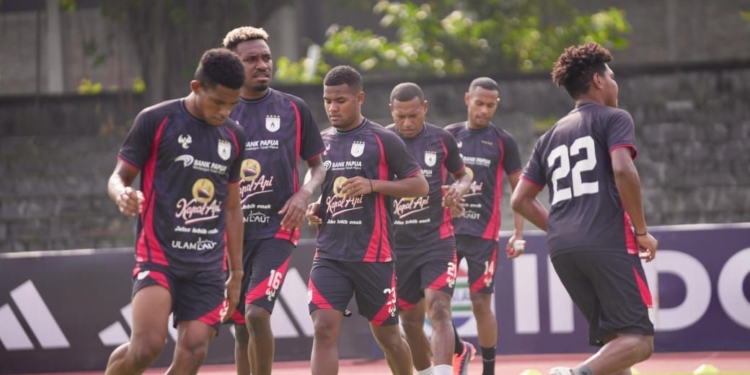 Persipura Dijatuhi Sanksi Berat, Didenda Rp240 Juta dan Satu Musim Tanpa Penonton