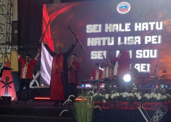Christian Sohilait Kembali Dilantik sebagai Ketua BP IKEMAL di Tanah Papua