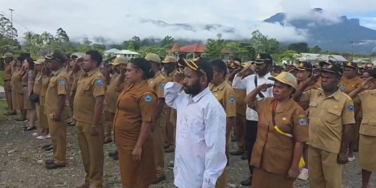 Pemkab Yalimo Siapkan Penertiban ASN Mangkir, Pesan Tegas Bupati Disampaikan Saat Apel Pagi