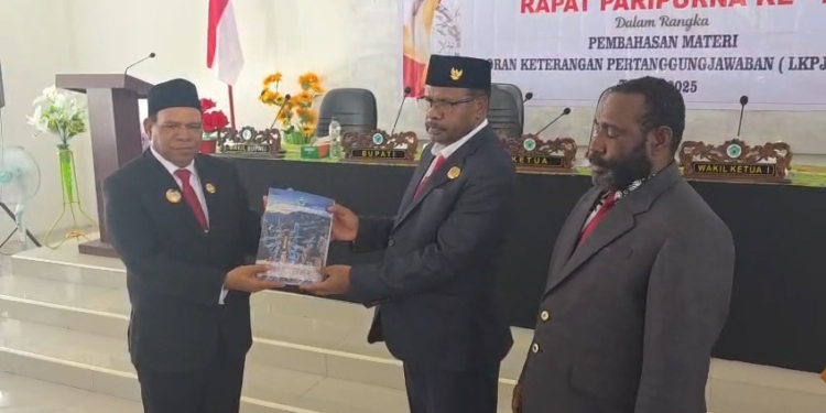 Bupati Yalimo Tegaskan Komitmen Lanjutkan Pembangunan di Tengah Tantangan Efisiensi Anggaran