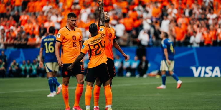 Belanda Pesta Gol, Swedia Dibantai 5-1