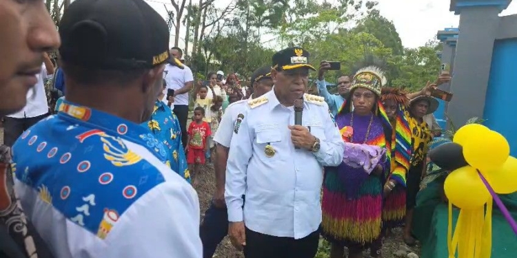 Bupati Yalimo Resmikan Gedung Baru SD Negeri Unggulan Binaan Bulmu Maniek