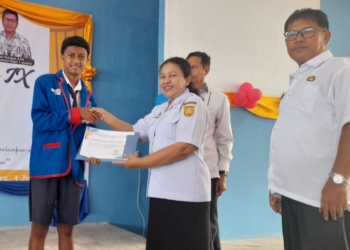 SMP Negeri 1 Jayapura Luluskan 366 Siswa, Torehkan Kelulusan 100 Persen