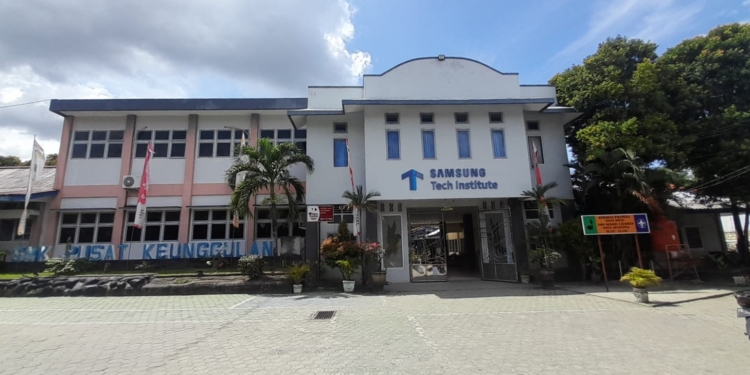 Minim Guru Produktif, Jurusan Perkantoran dan TKJ Tetap Jadi Favorit di SMKN 2 Jayapura