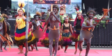 Gubernur MEPA Ajak Pelajar Manfaatkan Teknologi untuk Promosi Budaya Papua
