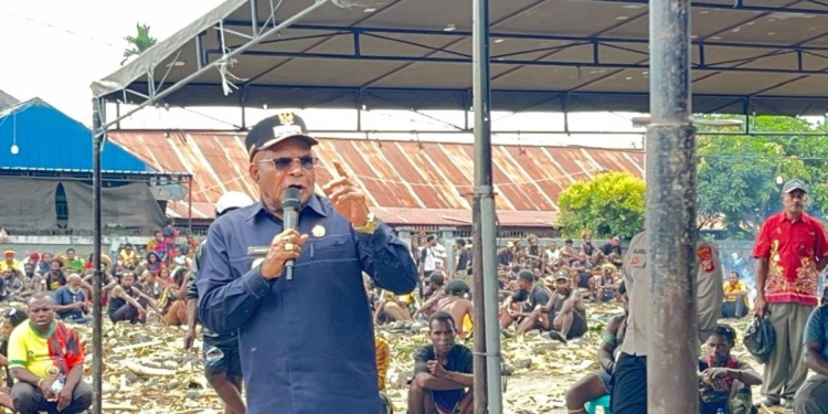 Usai Peresmian Gereja di Nabire, Bupati Elvis Tabuni Sampaikan Pesan Damai “Agenda 30 Juni Harus Aman dan Tertib”