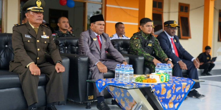 Bupati Yalimo Hadiri Upacara HUT Bhayangkara ke-80, Apresiasi Dedikasi Polres Yalimo dalam Melayani Masyarakat
