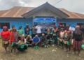 Bupati Elvis Tabuni Apresiasi Kepedulian Satgas Maleo TNI/Kopassus Hadirkan Bantuan Solar Cell bagi Masyarakat Puncak