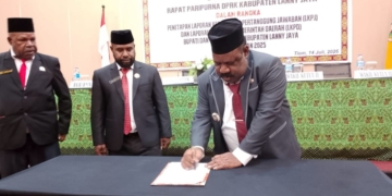 DPRK Lanny Jaya Terima LKPJ Bupati 2025 Secara Aklamasi