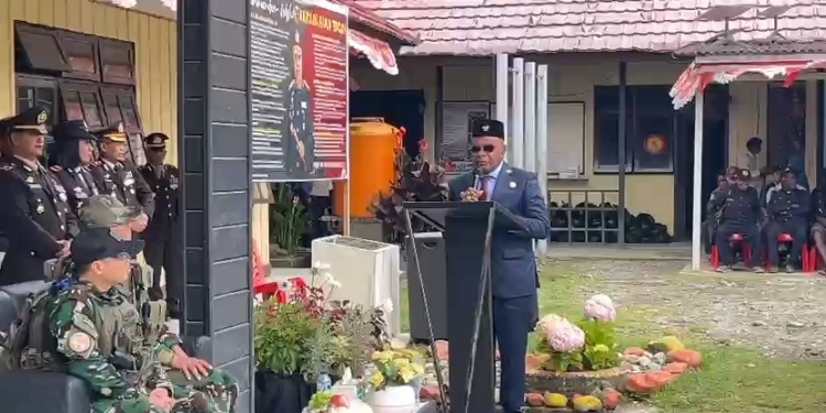 “Negara Harus Lihat Kondisi Puncak Hari Ini”: Bupati Elvis Tabuni Apresiasi Polri di HUT Bhayangkara ke-80