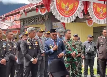 Bupati Puncak Tekankan Peran Kepala Suku Jaga Keamanan dan Ketertiban