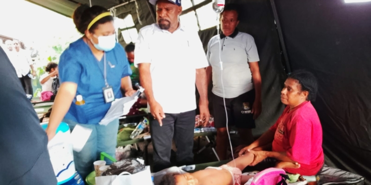 Bupati Jayapura Ajak Masyarakat Fokus Dukung Kesembuhan Korban Keracunan MBG dan Stop Sebar Hoaks